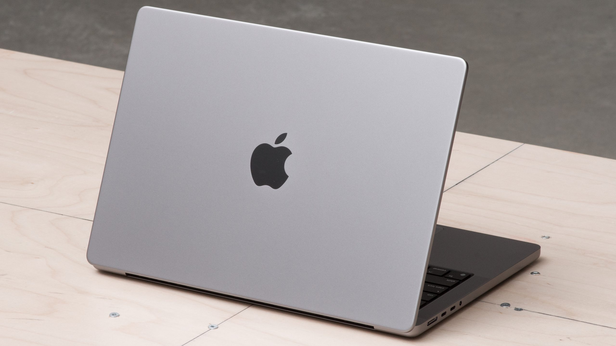 لپ‌تاپ اپل MacBook Pro MKGP3